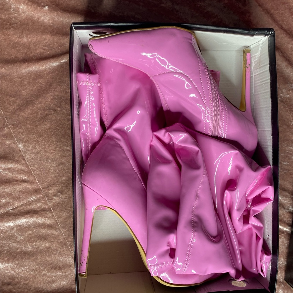 Viva Fashion Thigh high boot heels Size 11 Womens